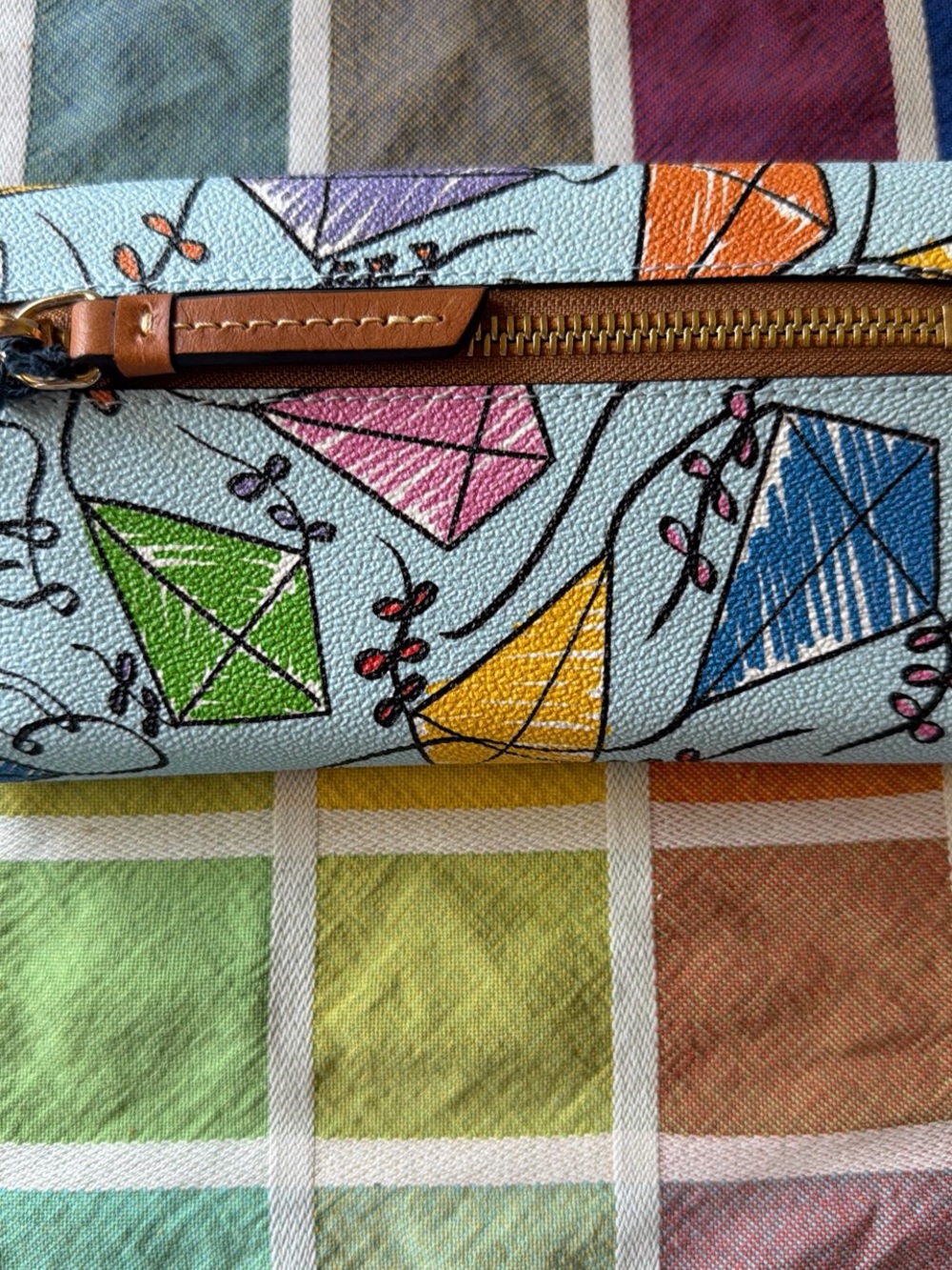 🪁 DOONEY AND BURKE KITE CONTINENTAL CLUTCH🪁 NWT 🪁 - Picture 7 of 16